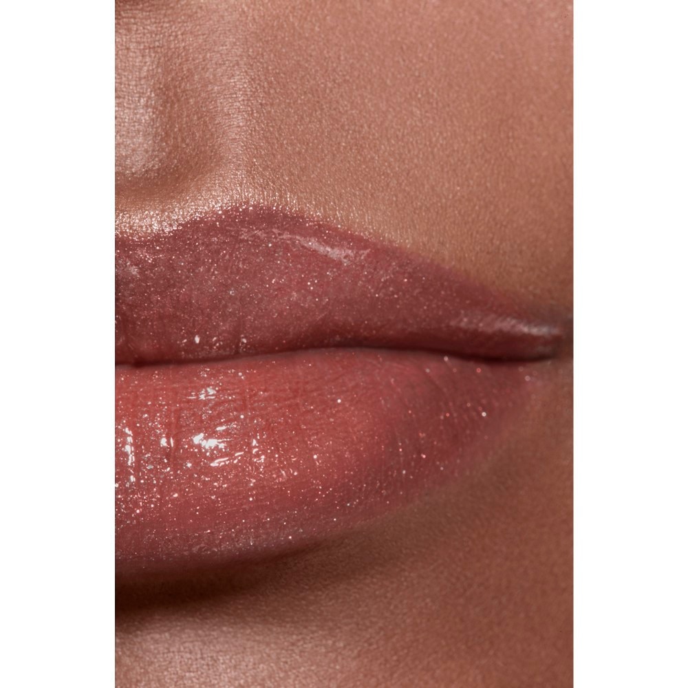BRILLO DE LABIOS INTENSO HIDRATANTE Y ALISANTE
